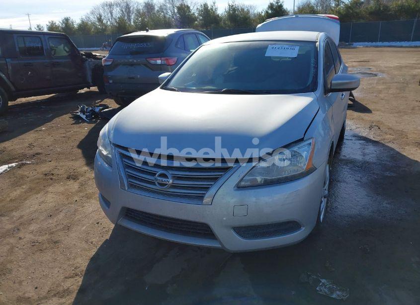 Photo 2 of 2013 Nissan Sentra SV (VIN 1N4AB7AP5DN907859)