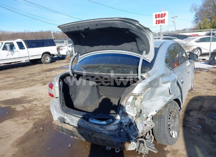 Photo 4 of 2013 Nissan Sentra SV (VIN 1N4AB7AP5DN907859)