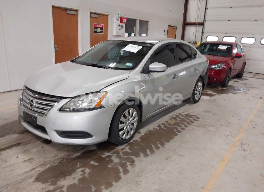 Photo 2 of 2013 Nissan Sentra SV (VIN 1N4AB7AP8DN903126)