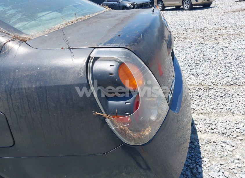 Photo 6 of 2002 Nissan Altima 2.5 S (VIN 1N4AL11D02C106183)