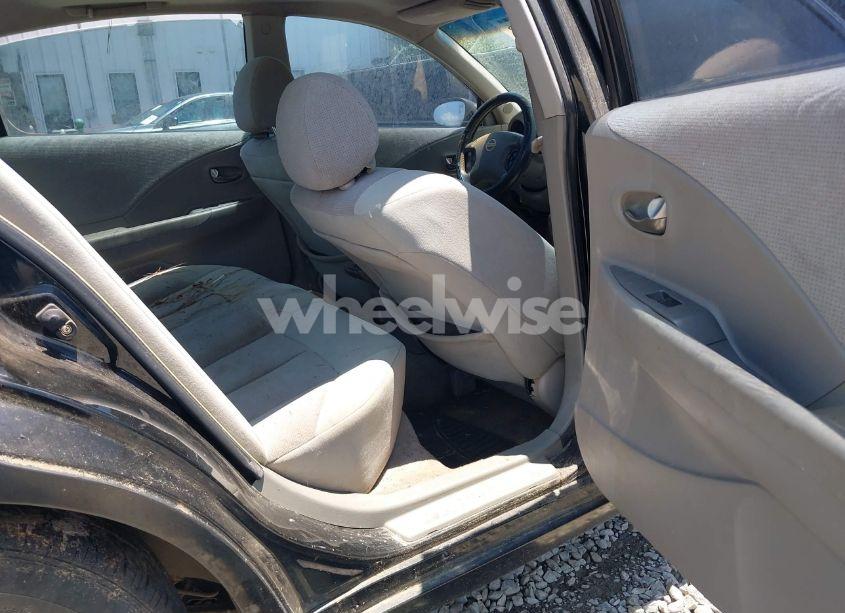 Photo 8 of 2002 Nissan Altima 2.5 S (VIN 1N4AL11D02C106183)