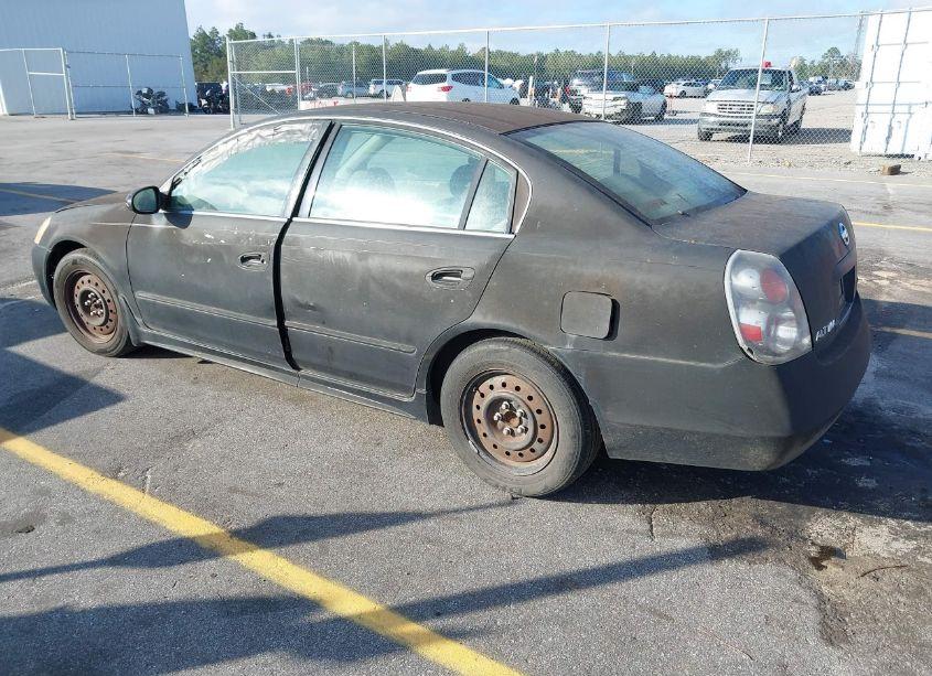 Photo 3 of 2002 Nissan Altima 2.5 S (VIN 1N4AL11D02C278052)