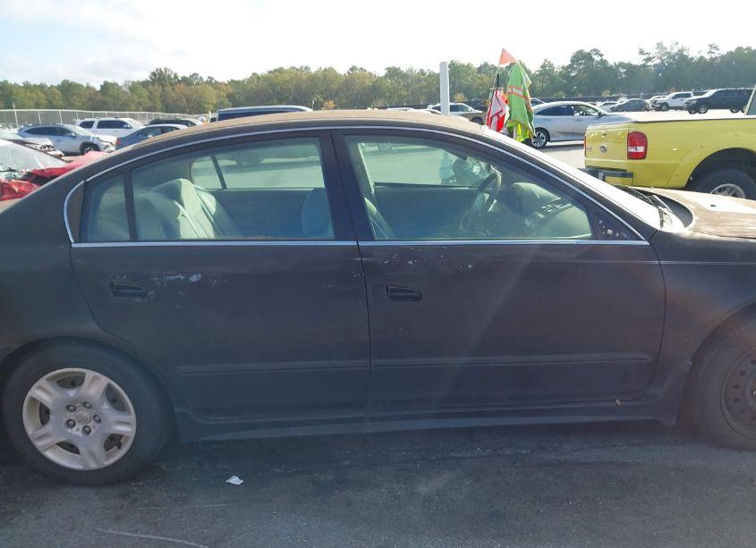 Photo 6 of 2002 Nissan Altima 2.5 S (VIN 1N4AL11D02C278052)