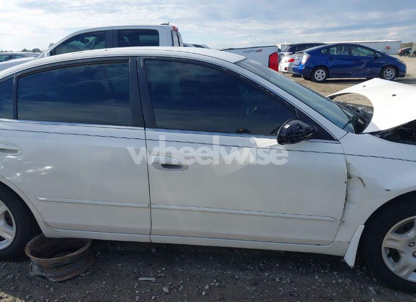 Photo 13 of 2003 Nissan Altima 2.5 S (VIN 1N4AL11D03C156552)