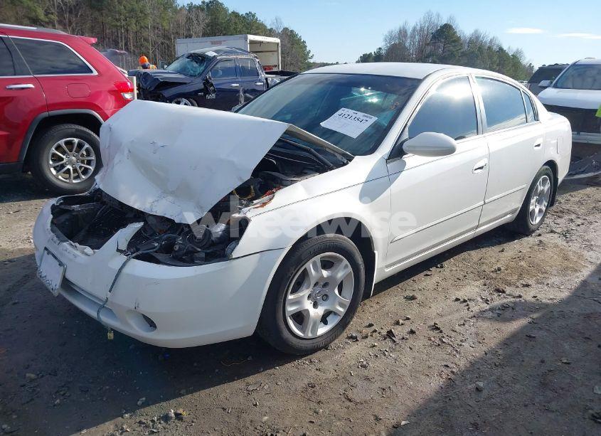 Photo 2 of 2003 Nissan Altima 2.5 S (VIN 1N4AL11D03C156552)