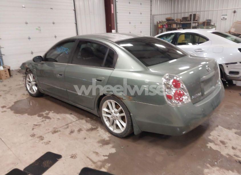 Photo 3 of 2005 Nissan Altima 2.5 S (VIN 1N4AL11D05C114319)