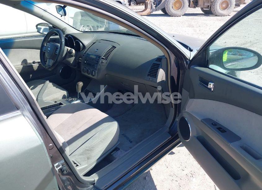 Photo 5 of 2005 Nissan Altima 2.5 S (VIN 1N4AL11D05C228644)