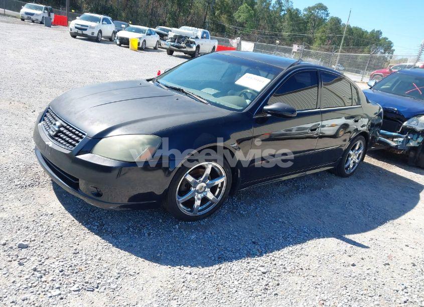 Photo 2 of 2005 Nissan Altima 2.5 S (VIN 1N4AL11D05C273034)