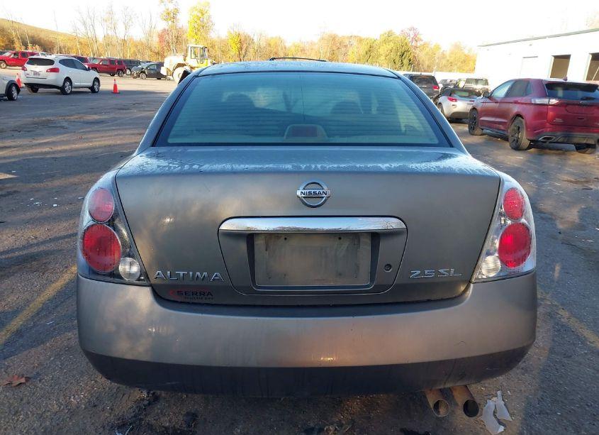 Photo 16 of 2005 Nissan Altima 2.5 S (VIN 1N4AL11D05C956772)