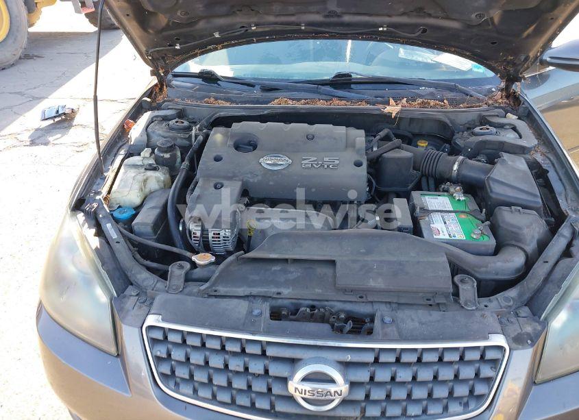 Photo 10 of 2005 Nissan Altima 2.5 S (VIN 1N4AL11D05N467079)