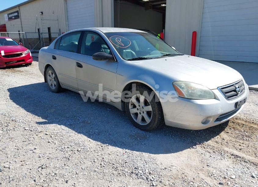 2002 Nissan Altima 2.5 SL (VIN 1N4AL11D12C166490) main photo