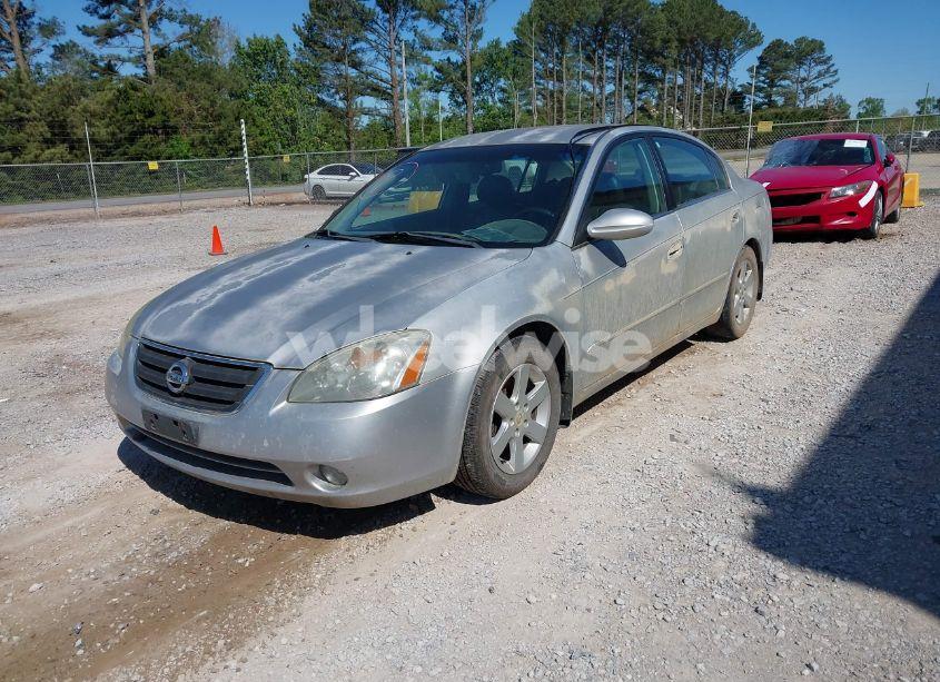 Photo 2 of 2002 Nissan Altima 2.5 SL (VIN 1N4AL11D12C166490)