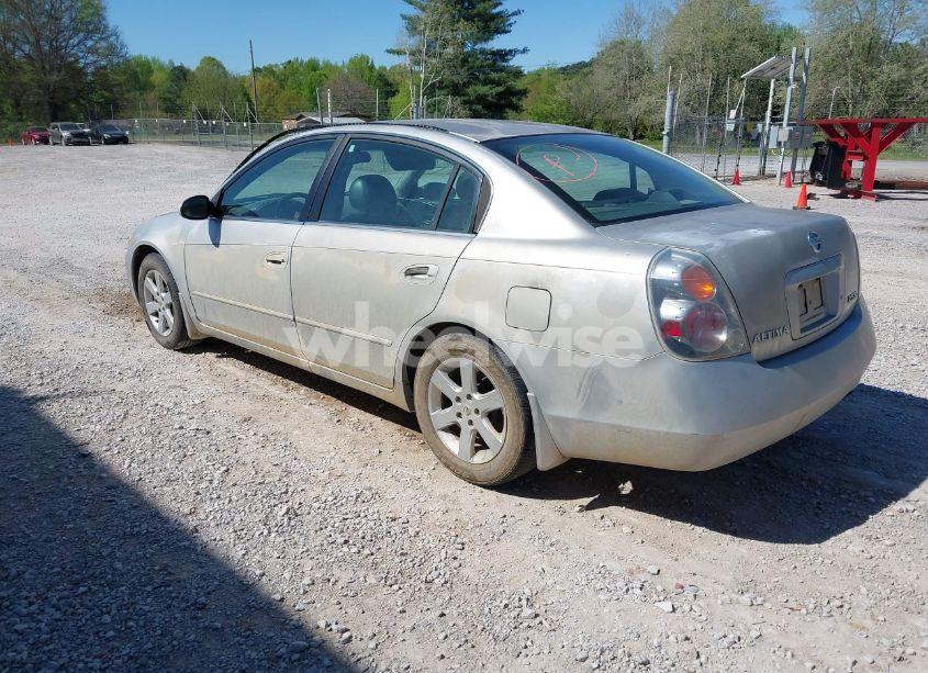 Photo 3 of 2002 Nissan Altima 2.5 SL (VIN 1N4AL11D12C166490)