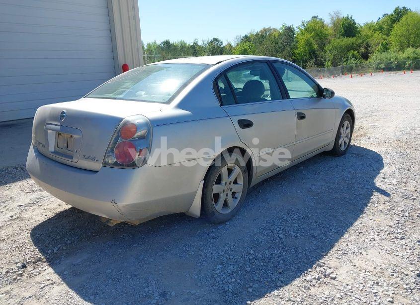 Photo 4 of 2002 Nissan Altima 2.5 SL (VIN 1N4AL11D12C166490)
