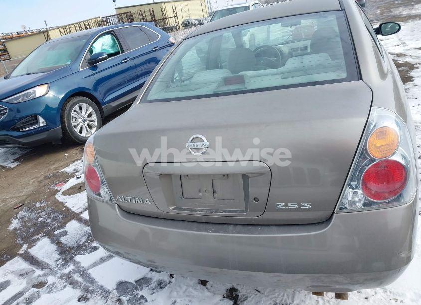 Photo 17 of 2002 Nissan Altima 2.5 S (VIN 1N4AL11D12C193625)