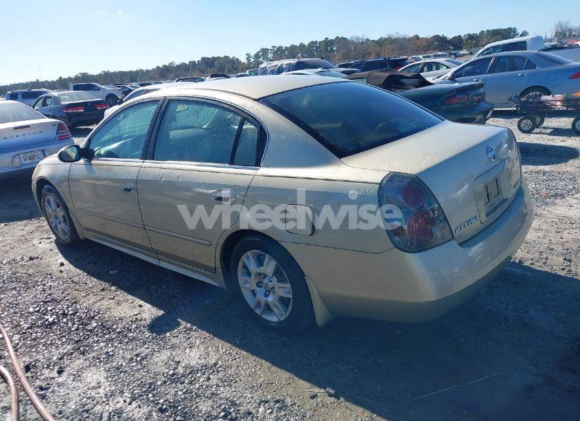 Photo 3 of 2002 Nissan Altima 2.5 SL (VIN 1N4AL11D12C206891)