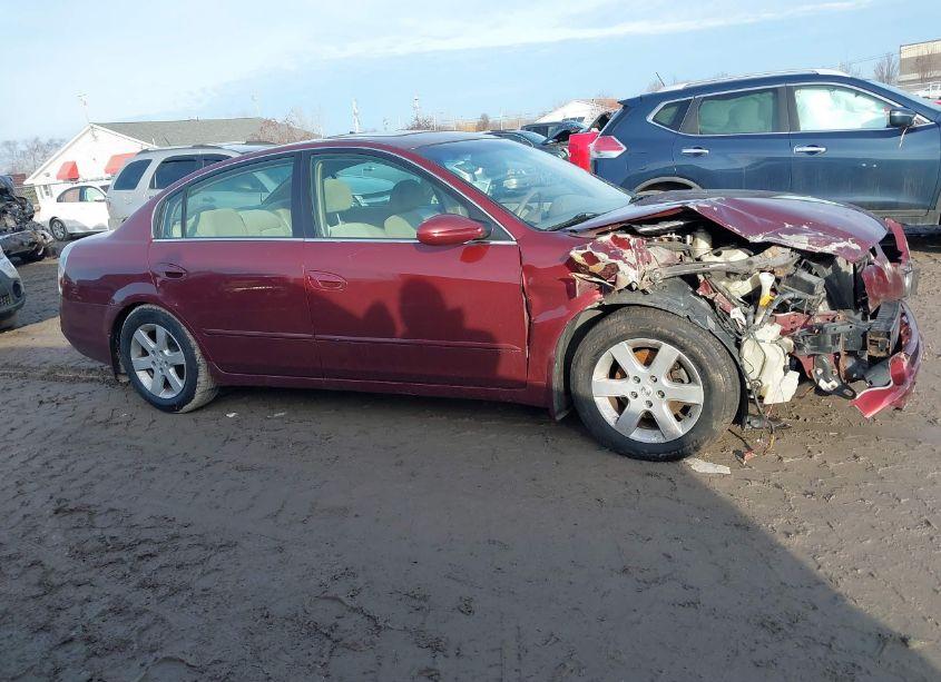 Photo 13 of 2002 Nissan Altima 2.5 S (VIN 1N4AL11D12C236599)