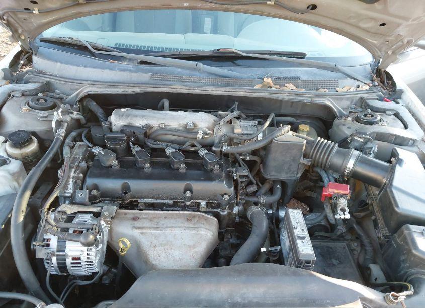 Photo 10 of 2002 Nissan Altima 2.5 S (VIN 1N4AL11D12C245299)