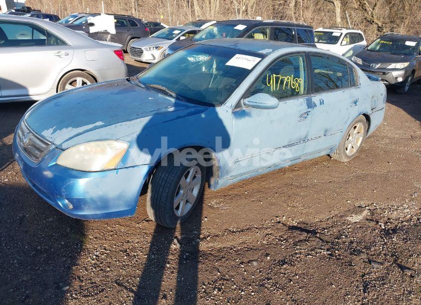 Photo 2 of 2003 Nissan Altima 2.5 S (VIN 1N4AL11D13C100281)