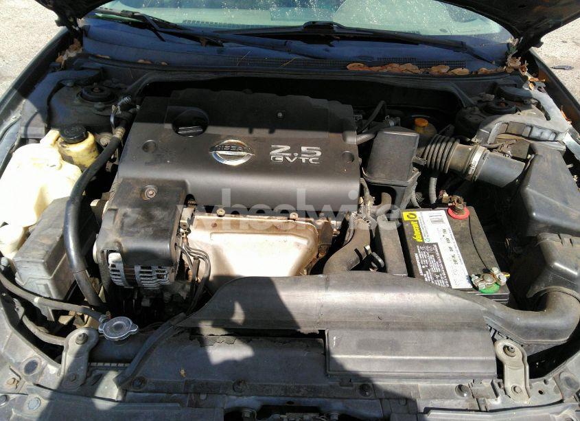 Photo 10 of 2004 Nissan Altima 2.5 S (VIN 1N4AL11D14C154729)