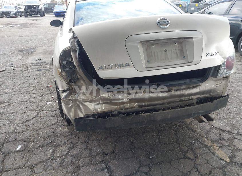 Photo 6 of 2005 Nissan Altima 2.5 S (VIN 1N4AL11D15C114488)