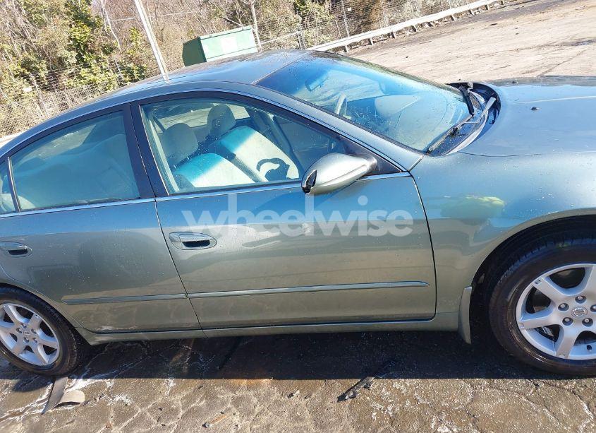 Photo 13 of 2005 Nissan Altima 2.5 S (VIN 1N4AL11D15C223923)