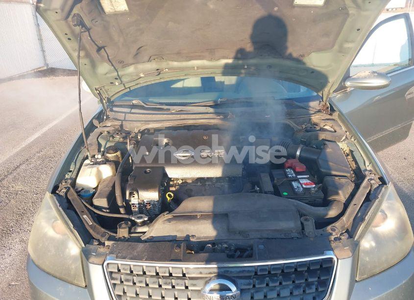 Photo 10 of 2005 Nissan Altima 2.5 S (VIN 1N4AL11D15C240141)
