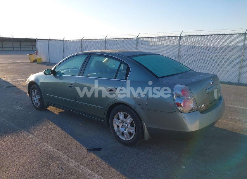 Photo 3 of 2005 Nissan Altima 2.5 S (VIN 1N4AL11D15C240141)