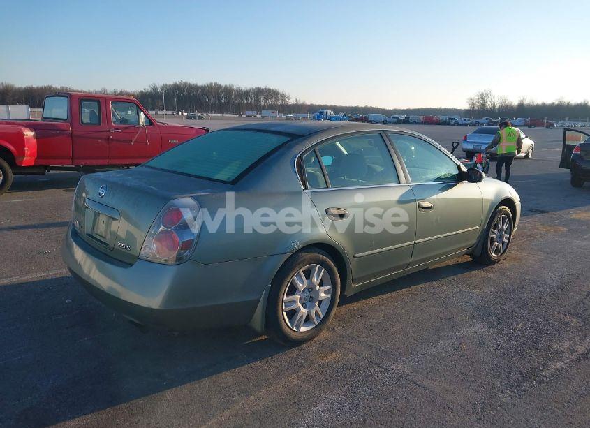 Photo 4 of 2005 Nissan Altima 2.5 S (VIN 1N4AL11D15C240141)