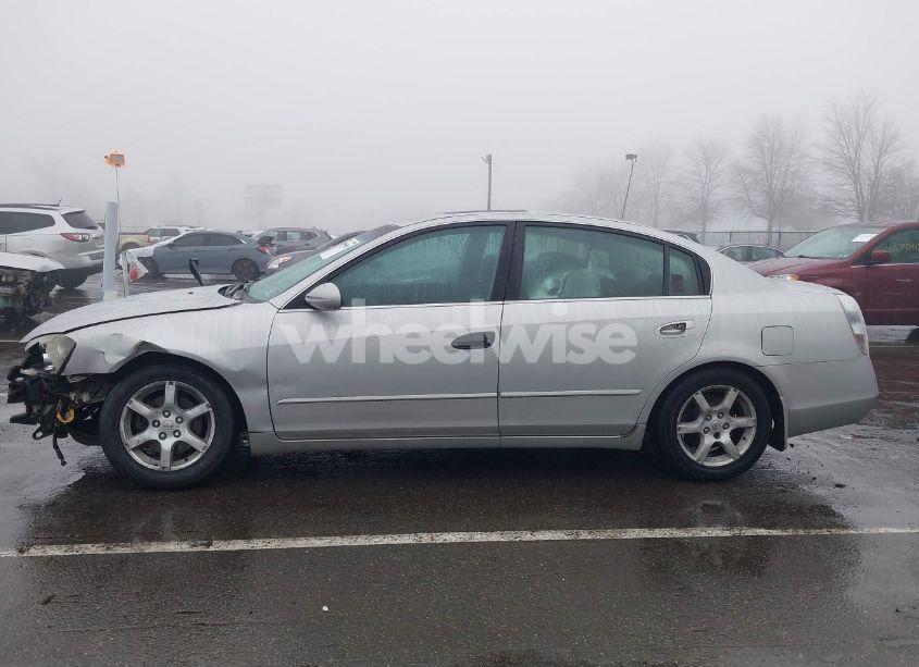 Photo 14 of 2005 Nissan Altima 2.5 S (VIN 1N4AL11D15C257506)