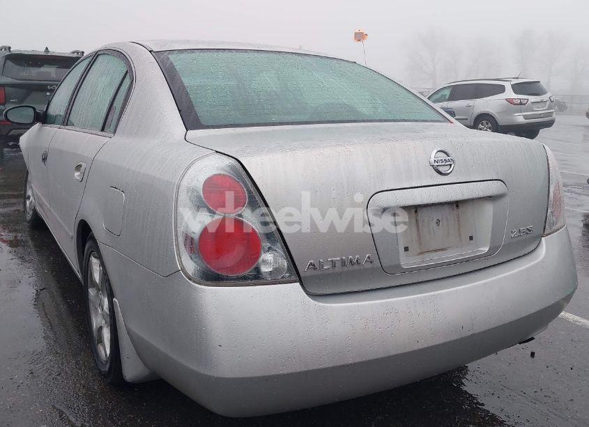 Photo 3 of 2005 Nissan Altima 2.5 S (VIN 1N4AL11D15C257506)