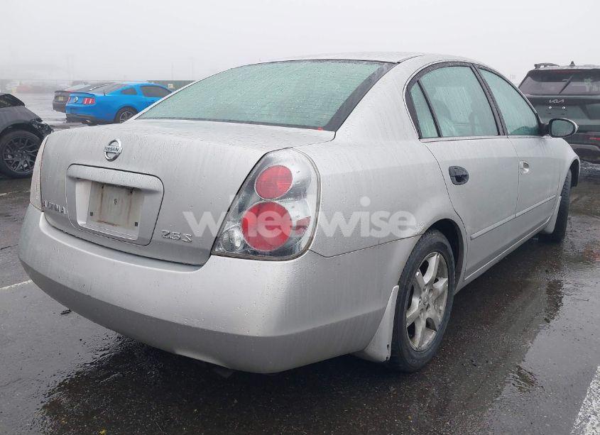 Photo 4 of 2005 Nissan Altima 2.5 S (VIN 1N4AL11D15C257506)