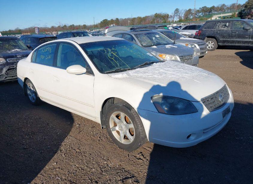 2005 Nissan Altima 2.5 S (VIN 1N4AL11D15C320443) main photo