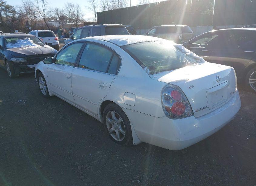 Photo 3 of 2005 Nissan Altima 2.5 S (VIN 1N4AL11D15C320443)