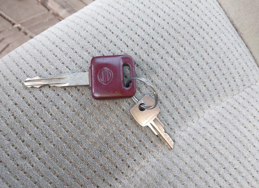 Photo 11 of 2002 Nissan Altima 2.5 S (VIN 1N4AL11D22C110090)