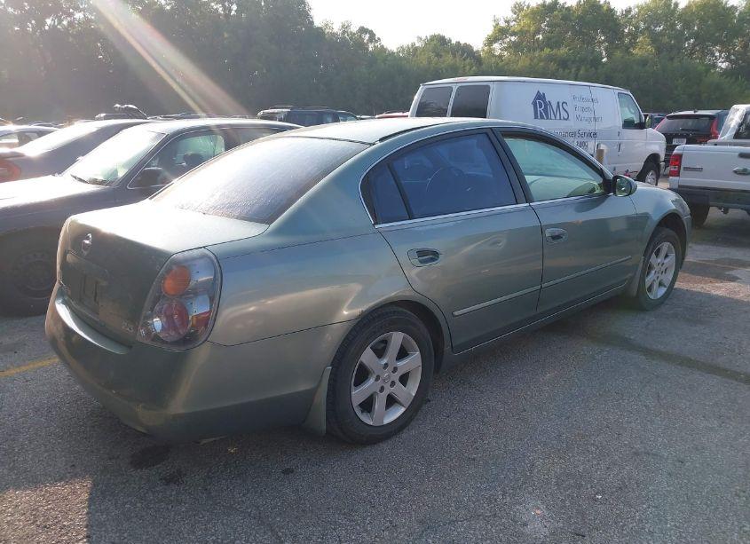 Photo 4 of 2002 Nissan Altima 2.5 S (VIN 1N4AL11D22C110090)
