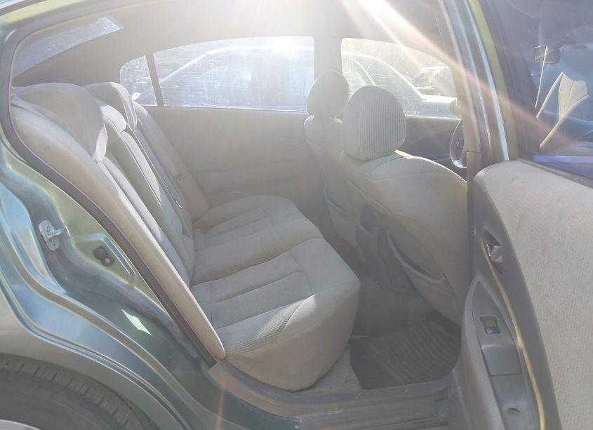 Photo 8 of 2002 Nissan Altima 2.5 S (VIN 1N4AL11D22C110090)