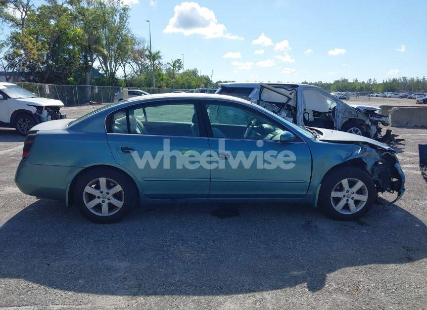 Photo 13 of 2002 Nissan Altima 2.5 S (VIN 1N4AL11D22C116391)