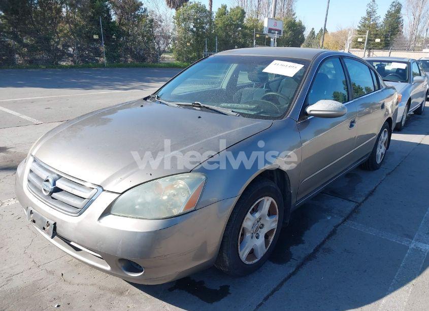 Photo 6 of 2004 Nissan Altima 2.5 S (VIN 1N4AL11D24C105670)