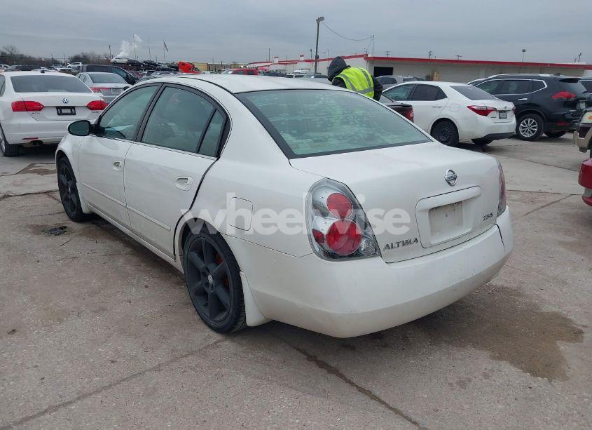 Photo 3 of 2005 Nissan Altima 2.5 S (VIN 1N4AL11D25C288456)