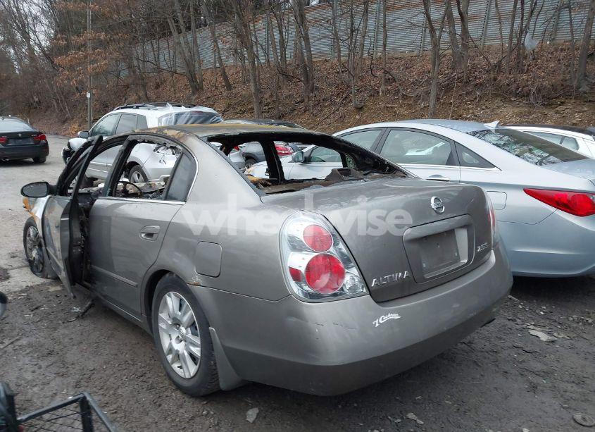 Photo 11 of 2005 Nissan Altima 2.5 S (VIN 1N4AL11D25C316109)
