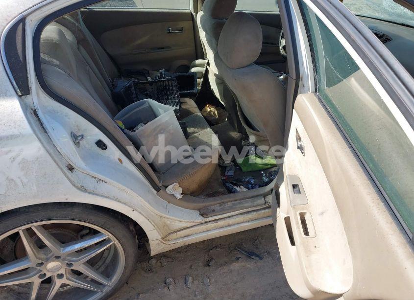 Photo 8 of 2005 Nissan Altima 2.5 S (VIN 1N4AL11D25C336103)