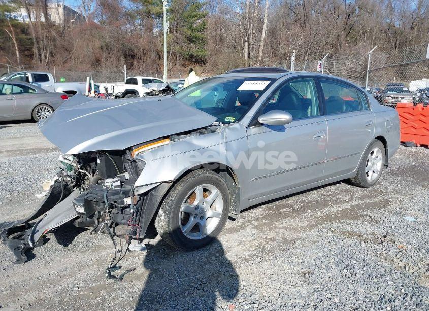 Photo 2 of 2005 Nissan Altima 2.5 S (VIN 1N4AL11D25C344377)