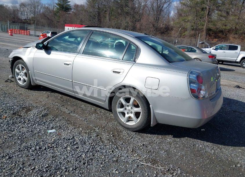 Photo 3 of 2005 Nissan Altima 2.5 S (VIN 1N4AL11D25C344377)