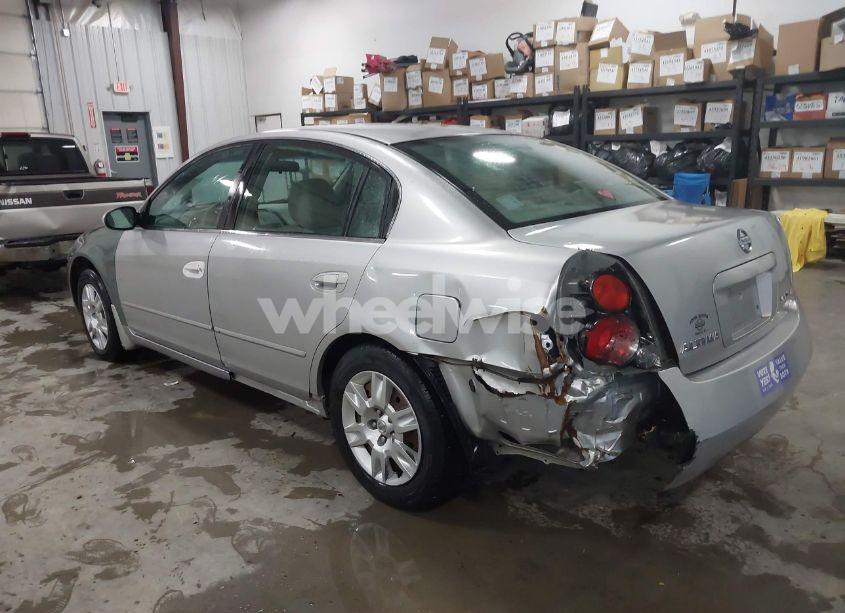 Photo 3 of 2005 Nissan Altima 2.5 S (VIN 1N4AL11D25C954795)