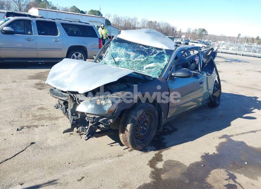 Photo 2 of 2005 Nissan Altima 2.5 S (VIN 1N4AL11D25N406848)