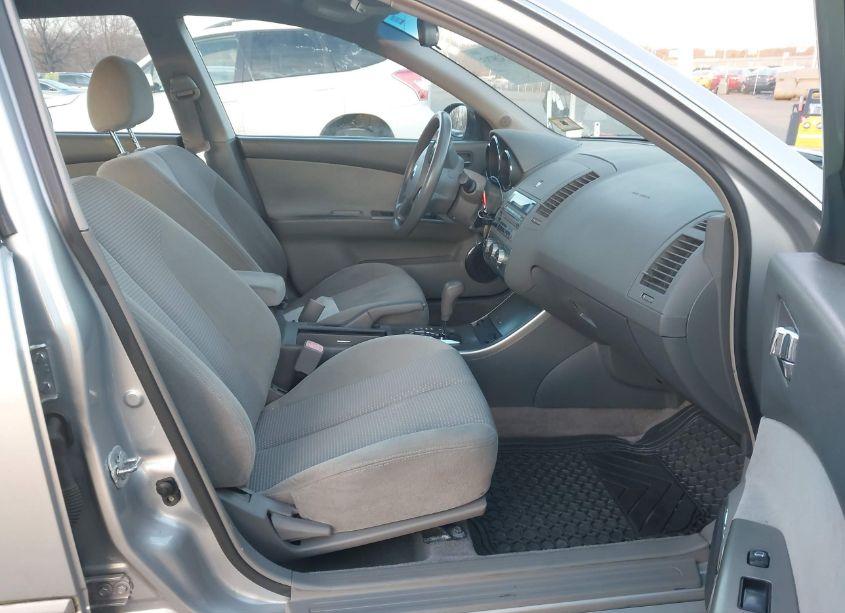 Photo 5 of 2005 Nissan Altima 2.5 S (VIN 1N4AL11D25N413170)