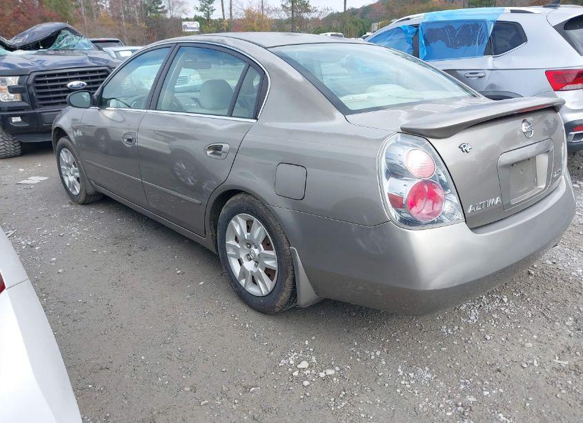 Photo 3 of 2005 Nissan Altima 2.5 S (VIN 1N4AL11D25N414612)