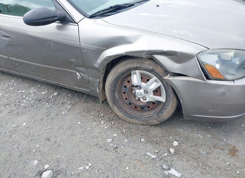 Photo 6 of 2005 Nissan Altima 2.5 S (VIN 1N4AL11D25N414612)