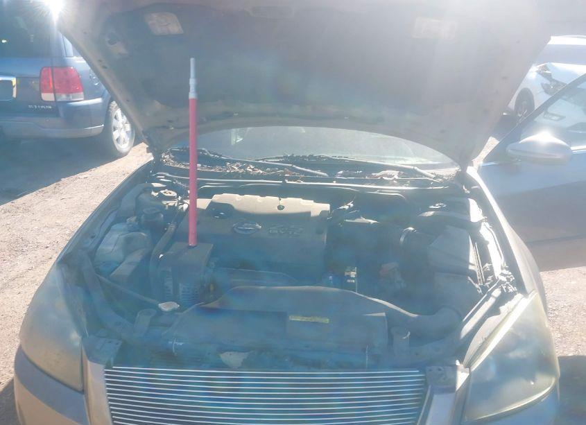 Photo 10 of 2005 Nissan Altima 2.5 S (VIN 1N4AL11D25N906928)